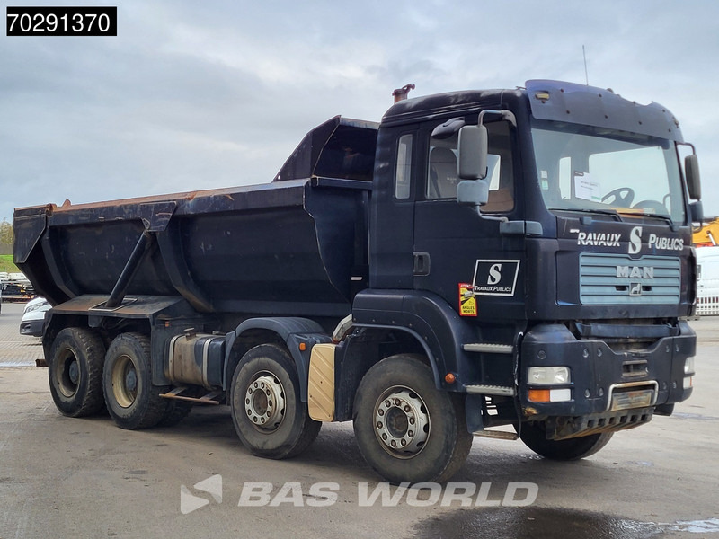 MAN TGA 35.480 8X4 BROKEN ENGINE 16m3 tipper Steel suspension Manual Retarder Euro 2 - Kipper vrachtwagen: afbeelding 3 MAN TGA 35.480 8X4 BROKEN ENGINE 16m3 tipper Steel suspension Manual Retarder Euro 2 - Kipper vrachtwagen: afbeelding 3