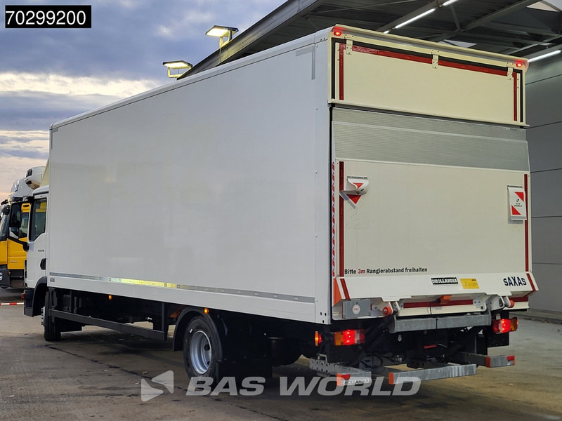 MAN TGL 12.250 4X2 12tonner LOW Mileage 1500kg Ladebordwand Automatic Euro 6 - Bakwagen: afbeelding 2 MAN TGL 12.250 4X2 12tonner LOW Mileage 1500kg Ladebordwand Automatic Euro 6 - Bakwagen: afbeelding 2