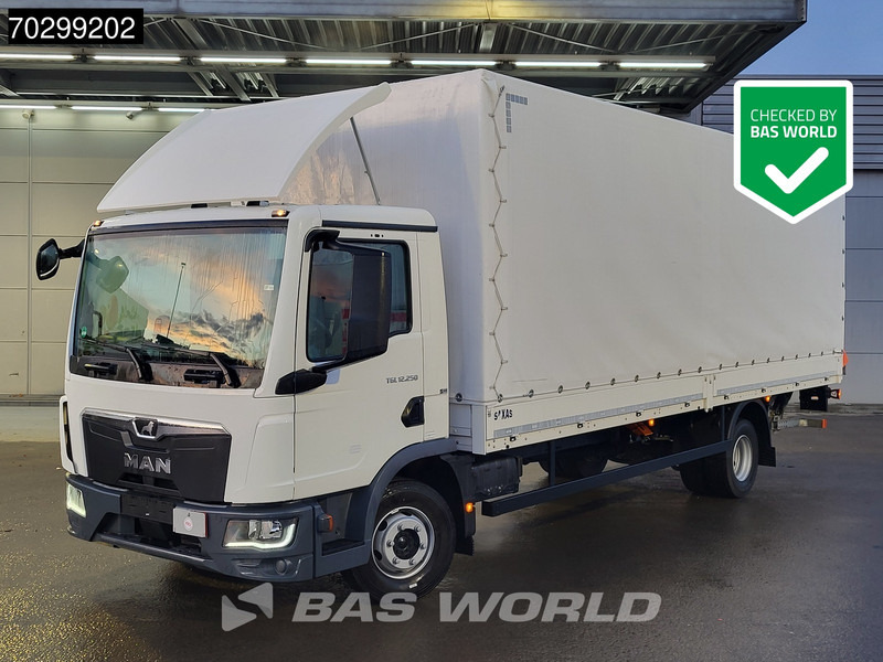 MAN TGL 12.250 4X2 Low Mileage! 12 Tons Automatic 1500kg Ladebordwand Euro 6 - Schuifzeilen vrachtwagen: afbeelding 1 MAN TGL 12.250 4X2 Low Mileage! 12 Tons Automatic 1500kg Ladebordwand Euro 6 - Schuifzeilen vrachtwagen: afbeelding 1