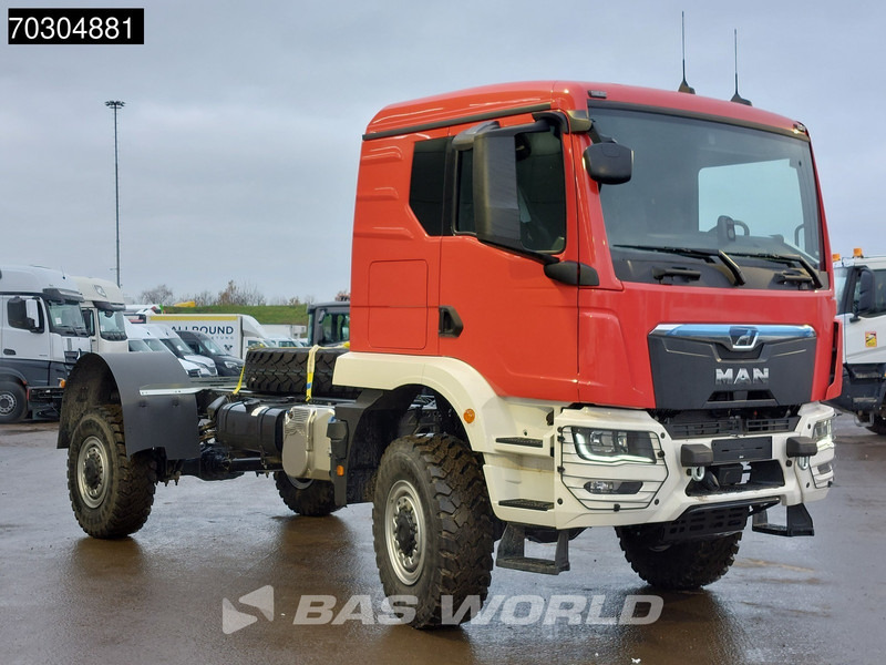 MAN TGM 18.250 4X4 NEW 4x4 Steel suspension Automatic Airco Euro 6 - Chassis vrachtwagen: afbeelding 3 MAN TGM 18.250 4X4 NEW 4x4 Steel suspension Automatic Airco Euro 6 - Chassis vrachtwagen: afbeelding 3