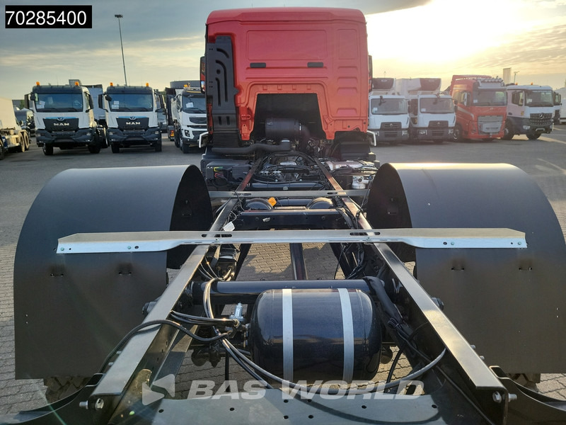 MAN TGM 18.250 4X4 New! Steelsuspension Big-Axle Automatic Euro 6 - Chassis vrachtwagen: afbeelding 5 MAN TGM 18.250 4X4 New! Steelsuspension Big-Axle Automatic Euro 6 - Chassis vrachtwagen: afbeelding 5