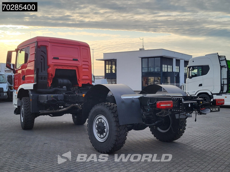 MAN TGM 18.250 4X4 New! Steelsuspension Big-Axle Automatic Euro 6 - Chassis vrachtwagen: afbeelding 2 MAN TGM 18.250 4X4 New! Steelsuspension Big-Axle Automatic Euro 6 - Chassis vrachtwagen: afbeelding 2