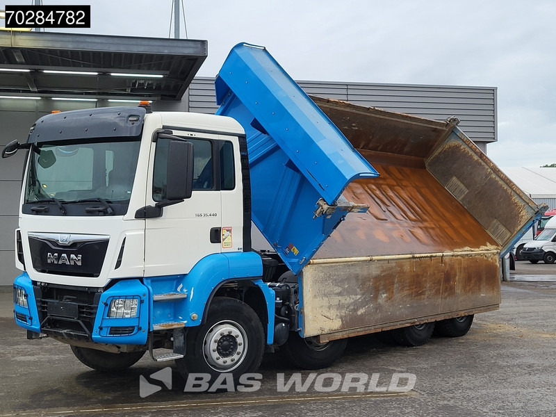 MAN TGS 35.440 8X4 14m3 Meiller 2-way tipper Automatic Big-Axle Steelsuspension Euro 6 - Kipper vrachtwagen: afbeelding 3 MAN TGS 35.440 8X4 14m3 Meiller 2-way tipper Automatic Big-Axle Steelsuspension Euro 6 - Kipper vrachtwagen: afbeelding 3