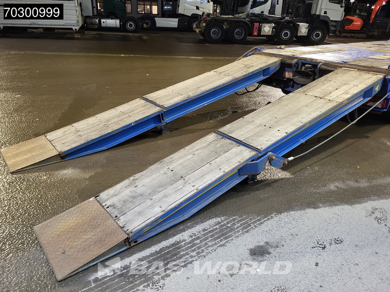 MAN TGS 35.480 8X2 Machine transporter Hydraulic Ramps Lift+Steering Axle Manual Euro 5 - Autovrachtwagen vrachtwagen: afbeelding 5 MAN TGS 35.480 8X2 Machine transporter Hydraulic Ramps Lift+Steering Axle Manual Euro 5 - Autovrachtwagen vrachtwagen: afbeelding 5