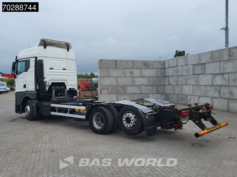 MAN TGX 26.470 6X2 BDF Retarder Lift Axle Standklima Automatic LED Euro 6 - Containertransporter/ Wissellaadbak vrachtwagen: afbeelding 2 MAN TGX 26.470 6X2 BDF Retarder Lift Axle Standklima Automatic LED Euro 6 - Containertransporter/ Wissellaadbak vrachtwagen: afbeelding 2