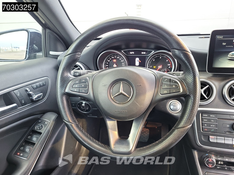 Hatchback Mercedes-Benz A-Klasse 200 d Automaat Pano Leder LED Navi Airco Cruise Camera Euro6: afbeelding 20 Hatchback Mercedes-Benz A-Klasse 200 d Automaat Pano Leder LED Navi Airco Cruise Camera Euro6: afbeelding 20