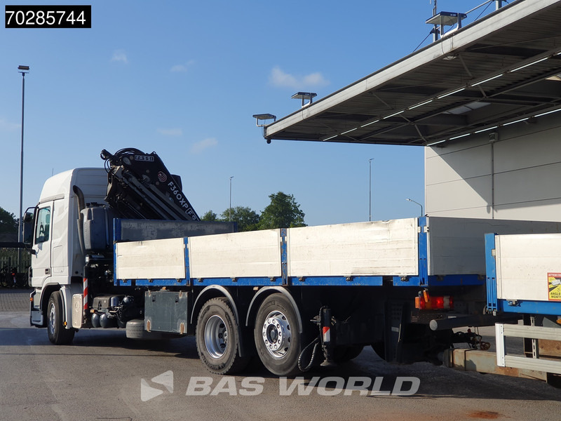 Mercedes-Benz Actros 2532 6X2 Fassi F330D3 Crane 3-Pedals Euro 3 - Vrachtwagen met open laadbak, Kraanwagen: afbeelding 2 Mercedes-Benz Actros 2532 6X2 Fassi F330D3 Crane 3-Pedals Euro 3 - Vrachtwagen met open laadbak, Kraanwagen: afbeelding 2
