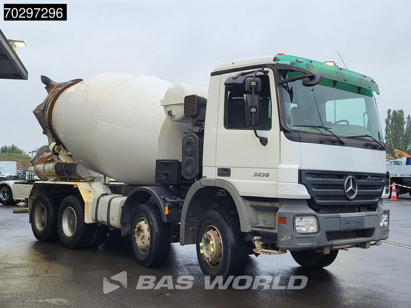 Mercedes-Benz Actros 3236 8X4 9m3 Liebherr Mixer Big-Axle Steelsuspension 3-Pedals Euro 3 - Betonmixer: afbeelding 3 Mercedes-Benz Actros 3236 8X4 9m3 Liebherr Mixer Big-Axle Steelsuspension 3-Pedals Euro 3 - Betonmixer: afbeelding 3