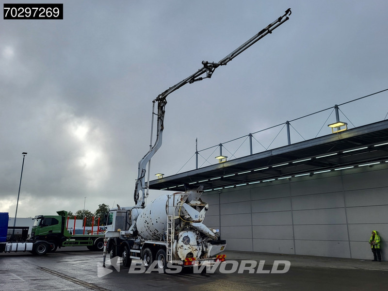 Mercedes-Benz Actros 3241 8X4 7m3 Putzmeister Mixer Big-Axle Steelsuspension Automatic Pompe+Mixer Euro 4 - Betonpomp: afbeelding 2 Mercedes-Benz Actros 3241 8X4 7m3 Putzmeister Mixer Big-Axle Steelsuspension Automatic Pompe+Mixer Euro 4 - Betonpomp: afbeelding 2