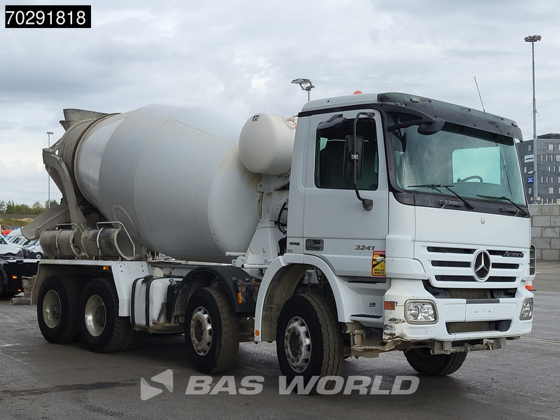 Mercedes-Benz Actros 3241 8X4 9m3 Stetter Steelsuspension 3-Pedals Retarder Euro 4 - Betonmixer: afbeelding 3 Mercedes-Benz Actros 3241 8X4 9m3 Stetter Steelsuspension 3-Pedals Retarder Euro 4 - Betonmixer: afbeelding 3