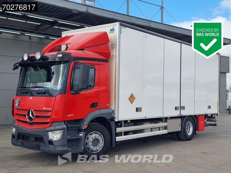 Mercedes-Benz Antos 1827 4X2 19tonner 2000kg Ladebordwand Automatic Euro 6 - Bakwagen: afbeelding 1 Mercedes-Benz Antos 1827 4X2 19tonner 2000kg Ladebordwand Automatic Euro 6 - Bakwagen: afbeelding 1