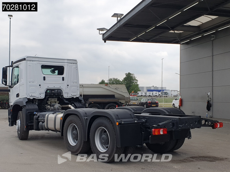 Mercedes-Benz Arocs 2636 6X4 NEW chassis Flange PTO Big-Axle Steelsuspension Euro 6 - Chassis vrachtwagen: afbeelding 2 Mercedes-Benz Arocs 2636 6X4 NEW chassis Flange PTO Big-Axle Steelsuspension Euro 6 - Chassis vrachtwagen: afbeelding 2