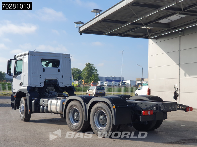 Mercedes-Benz Arocs 2636 6X4 NEW chassis Flywheel PTO Big-Axle Automatic Steelsuspension Euro 6 - Chassis vrachtwagen: afbeelding 2 Mercedes-Benz Arocs 2636 6X4 NEW chassis Flywheel PTO Big-Axle Automatic Steelsuspension Euro 6 - Chassis vrachtwagen: afbeelding 2