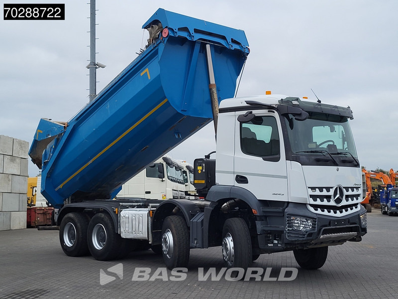 Mercedes-Benz Arocs 3243 8X4 19m3 Benne Tipper Steel suspension Automatic Big-Axle Navi Euro 6 - Kipper vrachtwagen: afbeelding 3 Mercedes-Benz Arocs 3243 8X4 19m3 Benne Tipper Steel suspension Automatic Big-Axle Navi Euro 6 - Kipper vrachtwagen: afbeelding 3