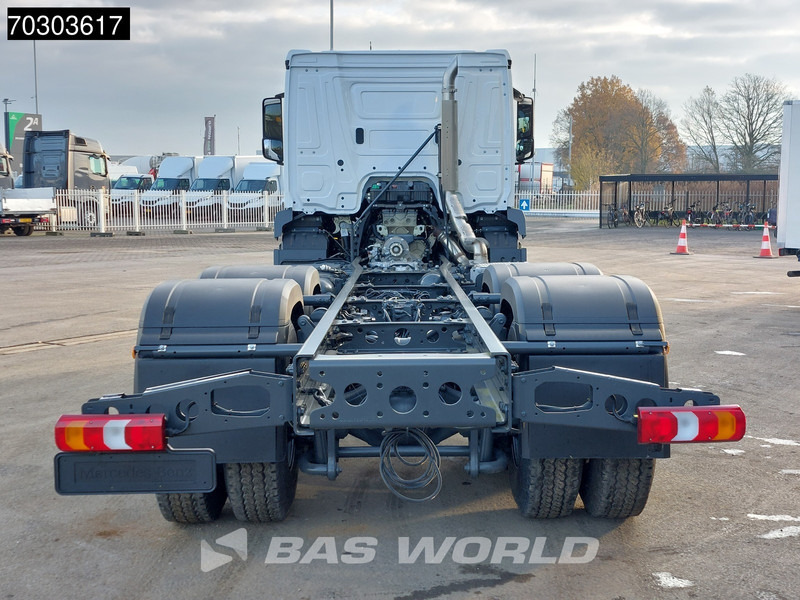 Mercedes-Benz Arocs 3340 6X4 NEW EURO 5 Chassis Steel Suspension Big-Axle Automatic - Chassis vrachtwagen: afbeelding 3 Mercedes-Benz Arocs 3340 6X4 NEW EURO 5 Chassis Steel Suspension Big-Axle Automatic - Chassis vrachtwagen: afbeelding 3