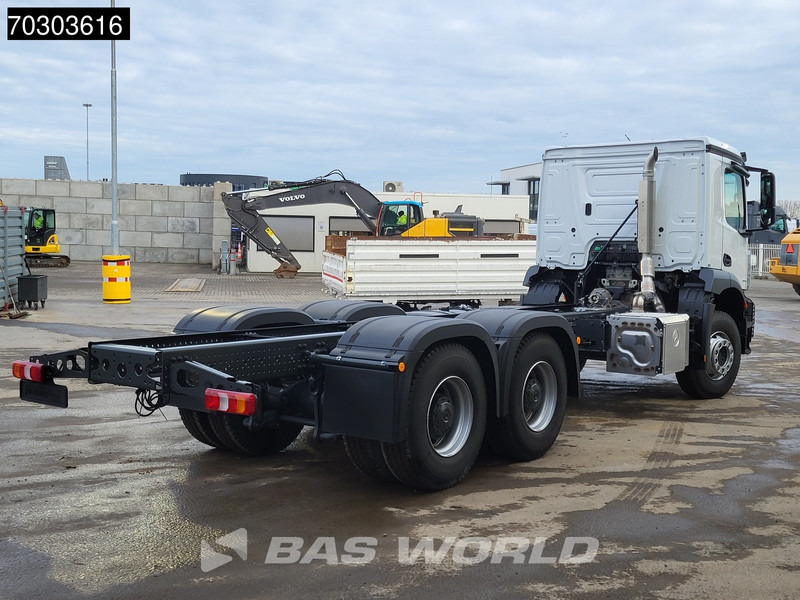 Mercedes-Benz Arocs 3340 6X4 NEW! Euro 5 Full Steel Big Axle - Chassis vrachtwagen: afbeelding 5 Mercedes-Benz Arocs 3340 6X4 NEW! Euro 5 Full Steel Big Axle - Chassis vrachtwagen: afbeelding 5