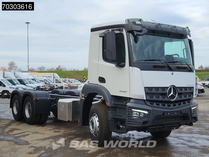 Mercedes-Benz Arocs 3340 6X4 NEW! Euro 5 Full Steel Big Axle - Chassis vrachtwagen: afbeelding 3 Mercedes-Benz Arocs 3340 6X4 NEW! Euro 5 Full Steel Big Axle - Chassis vrachtwagen: afbeelding 3
