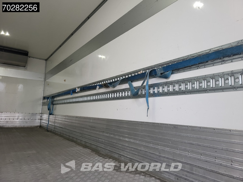 Koelwagen vrachtwagen Mercedes-Benz Atego 1324 4X2 13tonner Thermo-King T-1200R Manual 1500kg Tailgate Euro 5: afbeelding 17 Koelwagen vrachtwagen Mercedes-Benz Atego 1324 4X2 13tonner Thermo-King T-1200R Manual 1500kg Tailgate Euro 5: afbeelding 17