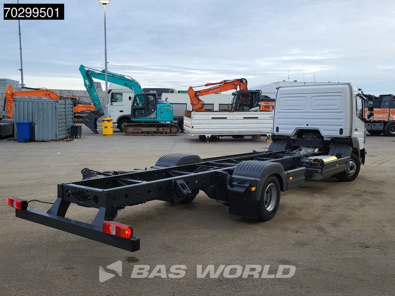 Mercedes-Benz Atego 816 Atego 4X2 LIKE NEW 8tons chassis Automatic PTO Euro 6 - Chassis vrachtwagen: afbeelding 5 Mercedes-Benz Atego 816 Atego 4X2 LIKE NEW 8tons chassis Automatic PTO Euro 6 - Chassis vrachtwagen: afbeelding 5