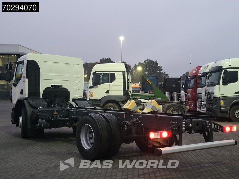 Renault D-WIDE 430 4X2 NEW! 19tons chassis Autmatic PTO ACC Euro 6 - Chassis vrachtwagen: afbeelding 2 Renault D-WIDE 430 4X2 NEW! 19tons chassis Autmatic PTO ACC Euro 6 - Chassis vrachtwagen: afbeelding 2