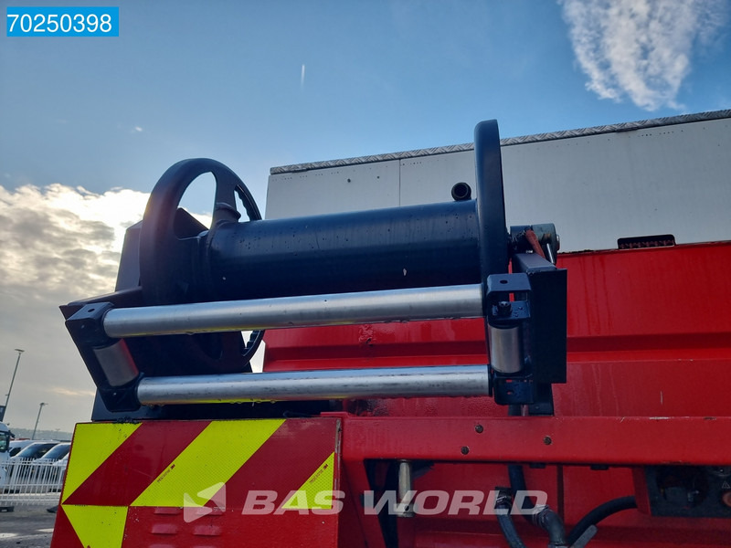 Leasing Renault Kerax 420 8X4 SIDES 14.500ltr Fire truck Manual Retarder Euro 3 Renault Kerax 420 8X4 SIDES 14.500ltr Fire truck Manual Retarder Euro 3: afbeelding 12 Leasing Renault Kerax 420 8X4 SIDES 14.500ltr Fire truck Manual Retarder Euro 3 Renault Kerax 420 8X4 SIDES 14.500ltr Fire truck Manual Retarder Euro 3: afbeelding 12