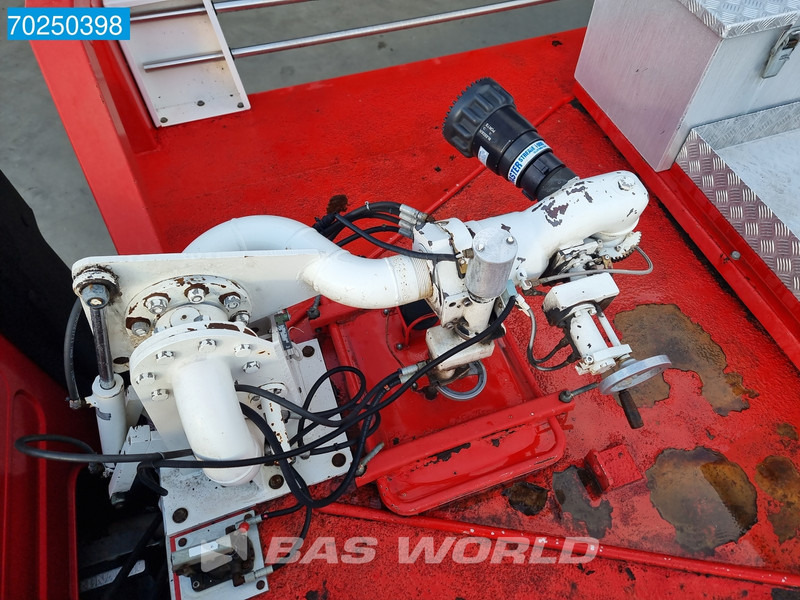 Leasing Renault Kerax 420 8X4 SIDES 14.500ltr Fire truck Manual Retarder Euro 3 Renault Kerax 420 8X4 SIDES 14.500ltr Fire truck Manual Retarder Euro 3: afbeelding 16 Leasing Renault Kerax 420 8X4 SIDES 14.500ltr Fire truck Manual Retarder Euro 3 Renault Kerax 420 8X4 SIDES 14.500ltr Fire truck Manual Retarder Euro 3: afbeelding 16