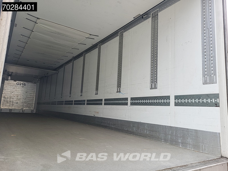 Koelwagen oplegger Schmitz Cargobull SCB*S3B 3 axles Doppelstock Doppelverdampfer Blumenbreit Palettenkasten: afbeelding 11 Koelwagen oplegger Schmitz Cargobull SCB*S3B 3 axles Doppelstock Doppelverdampfer Blumenbreit Palettenkasten: afbeelding 11