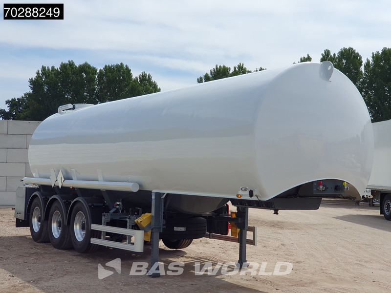 Tanker Solutions CLP-36/1 New! 36.000 L Fuel Tank Liftachse - Tankoplegger: afbeelding 3 Tanker Solutions CLP-36/1 New! 36.000 L Fuel Tank Liftachse - Tankoplegger: afbeelding 3