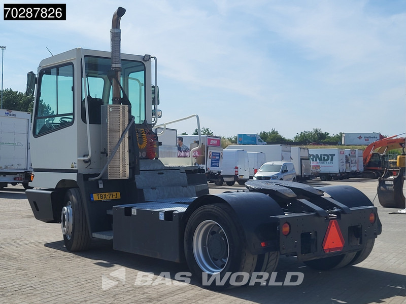 Terberg YT 182 4X2 NL-Truck Big-Axle Hebesattel Drumbrakes - Terminal trekker: afbeelding 3 Terberg YT 182 4X2 NL-Truck Big-Axle Hebesattel Drumbrakes - Terminal trekker: afbeelding 3