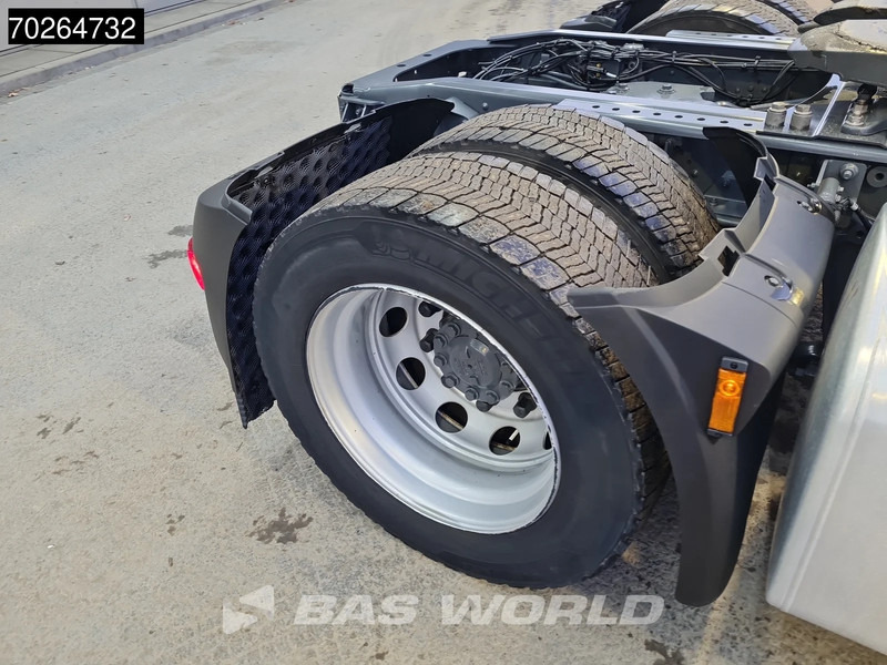 DAF XF 480 4X2 Mega 2xTanks ACC LED Euro 6 - Trekker: afbeelding 5 DAF XF 480 4X2 Mega 2xTanks ACC LED Euro 6 - Trekker: afbeelding 5