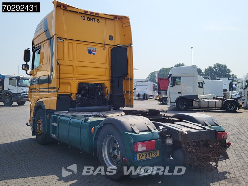 DAF XF 530 4X2 BROKEN ENGINE! NL-Truck Retarder Standairco 2xTanks ACC Euro 6 - Trekker: afbeelding 2 DAF XF 530 4X2 BROKEN ENGINE! NL-Truck Retarder Standairco 2xTanks ACC Euro 6 - Trekker: afbeelding 2