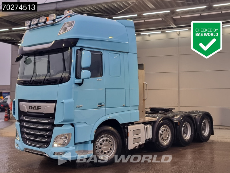 DAF XF 530 XF 8X4 Big-Axle Lift+lenkachse Retarder PTO Hydraulik StandKlima ACC LED Euro 6 - Trekker: afbeelding 1 DAF XF 530 XF 8X4 Big-Axle Lift+lenkachse Retarder PTO Hydraulik StandKlima ACC LED Euro 6 - Trekker: afbeelding 1