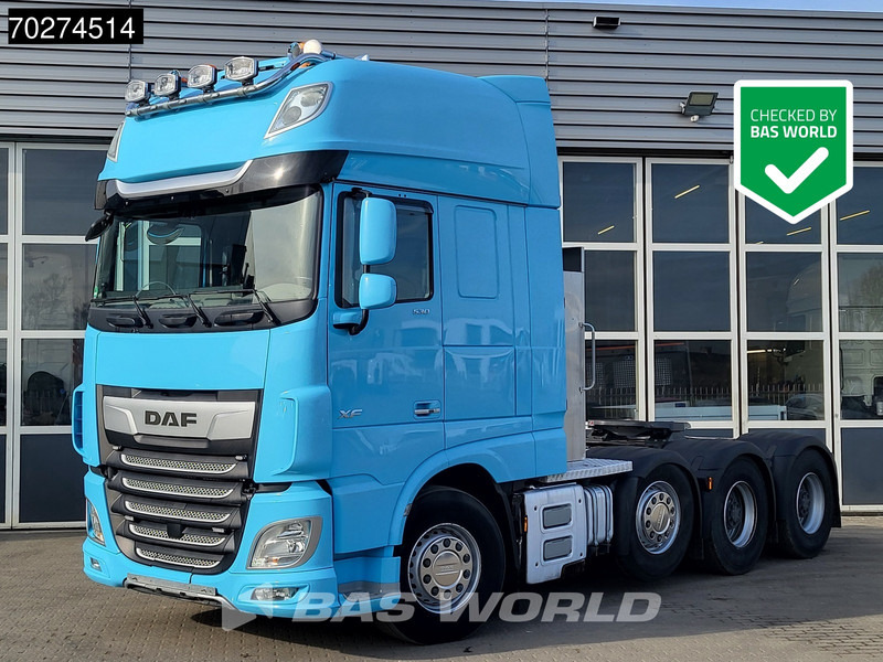 DAF XF 530 XF 8X4 Retarder Euro 6 - Trekker: afbeelding 1 DAF XF 530 XF 8X4 Retarder Euro 6 - Trekker: afbeelding 1