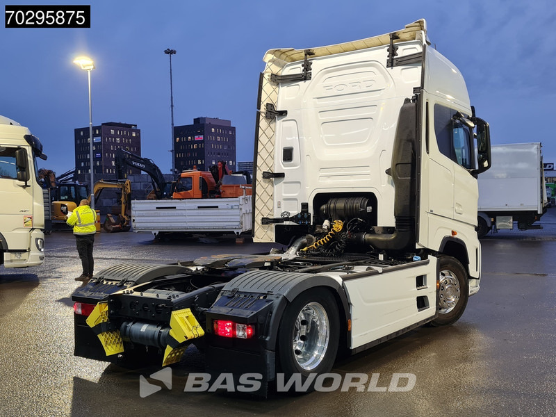 Ford F-Max 500 4X2 Retarder 2x Tanks Standklima Euro 6 - Trekker: afbeelding 5 Ford F-Max 500 4X2 Retarder 2x Tanks Standklima Euro 6 - Trekker: afbeelding 5