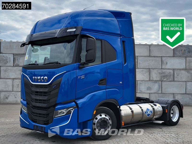 Iveco S-Way 460 4X2 Retarder 2xTanks Mega ACC LED Navi Euro 6 - Trekker: afbeelding 1 Iveco S-Way 460 4X2 Retarder 2xTanks Mega ACC LED Navi Euro 6 - Trekker: afbeelding 1