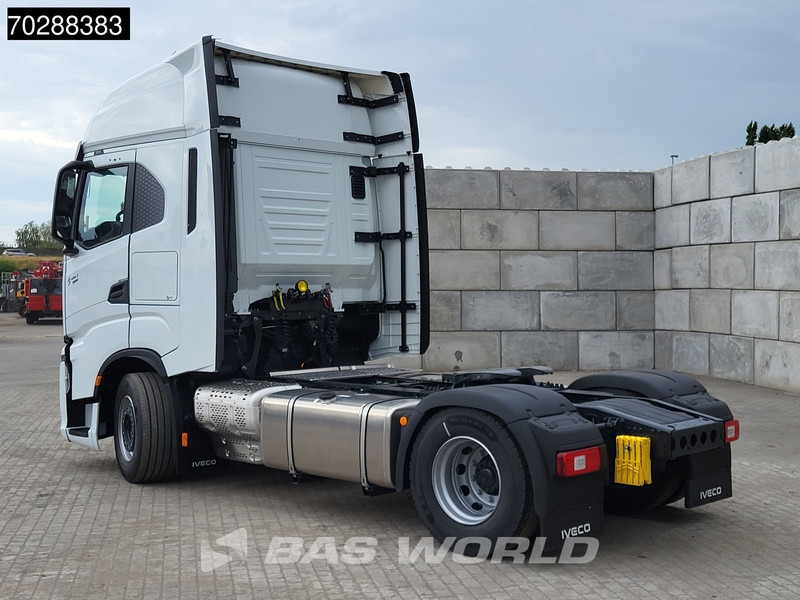 Iveco S-Way 580 4X2 2x Tanks ACC Standklima - Trekker: afbeelding 2 Iveco S-Way 580 4X2 2x Tanks ACC Standklima - Trekker: afbeelding 2