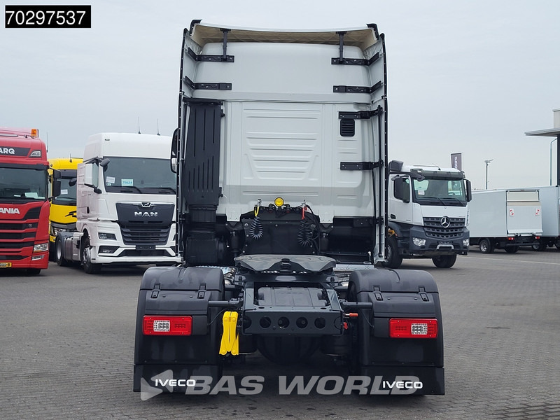 Iveco S-Way 580 4X2 NEW! 2x Tanks Standklima Navi ACC LED Euro 6 - Trekker: afbeelding 3 Iveco S-Way 580 4X2 NEW! 2x Tanks Standklima Navi ACC LED Euro 6 - Trekker: afbeelding 3