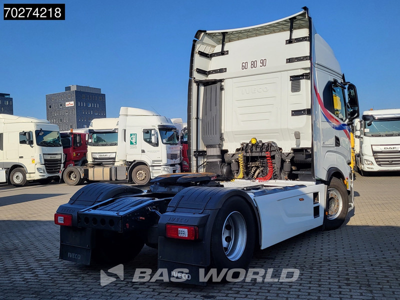 Iveco S-Way S-Way 4X2 Retarder 2x Tanks ACC LED - Trekker: afbeelding 5 Iveco S-Way S-Way 4X2 Retarder 2x Tanks ACC LED - Trekker: afbeelding 5