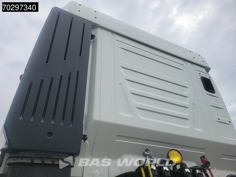 Iveco X-Way 500 4X2 NEW! Retarder Big-Axle Standklima MirrorCam Navi LED ACC Euro 6 - Trekker: afbeelding 5 Iveco X-Way 500 4X2 NEW! Retarder Big-Axle Standklima MirrorCam Navi LED ACC Euro 6 - Trekker: afbeelding 5