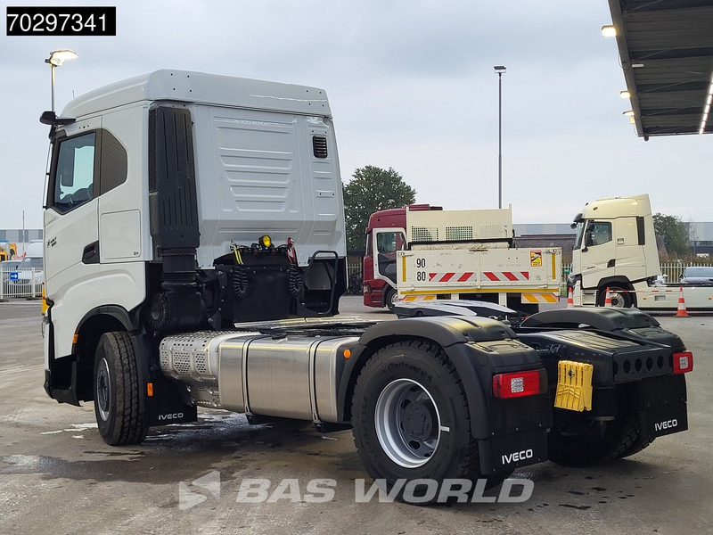 Iveco X-Way 500 4X2 NEW! Retarder Big-Axle Standklima MirrorCam Navi LED ACC Euro 6 - Trekker: afbeelding 2 Iveco X-Way 500 4X2 NEW! Retarder Big-Axle Standklima MirrorCam Navi LED ACC Euro 6 - Trekker: afbeelding 2
