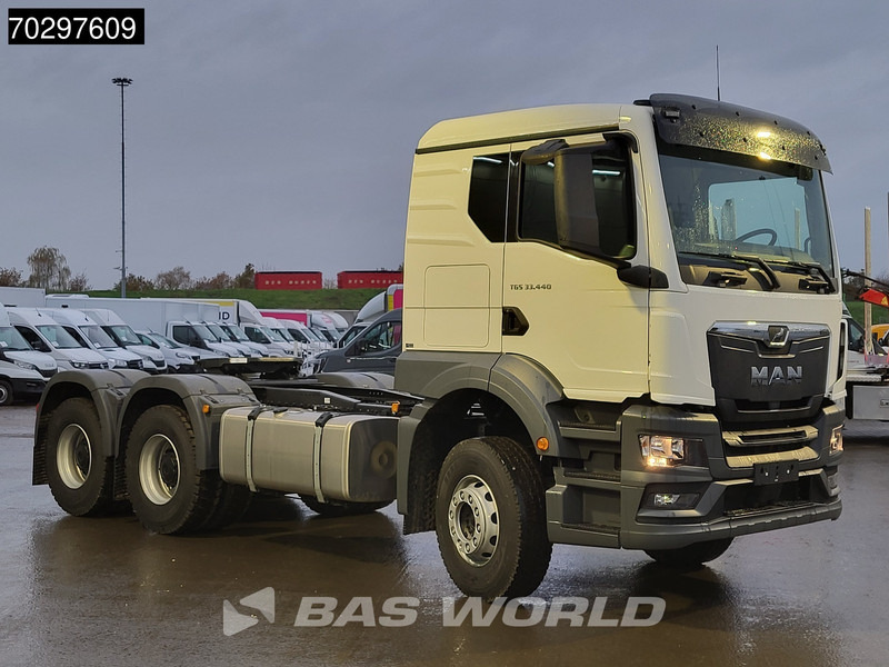 MAN TGS 33.440 6X4 NEW! TN Manual Full-Steel Big-Axle Drumbrakes Euro 2 - Trekker: afbeelding 3 MAN TGS 33.440 6X4 NEW! TN Manual Full-Steel Big-Axle Drumbrakes Euro 2 - Trekker: afbeelding 3