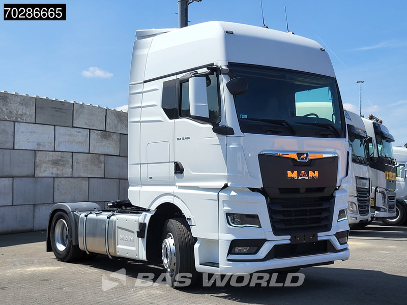 MAN TGX 18.480 4X2 NEW! GX LED 2x Tanks Standklima ACC Euro 6 - Trekker: afbeelding 3 MAN TGX 18.480 4X2 NEW! GX LED 2x Tanks Standklima ACC Euro 6 - Trekker: afbeelding 3
