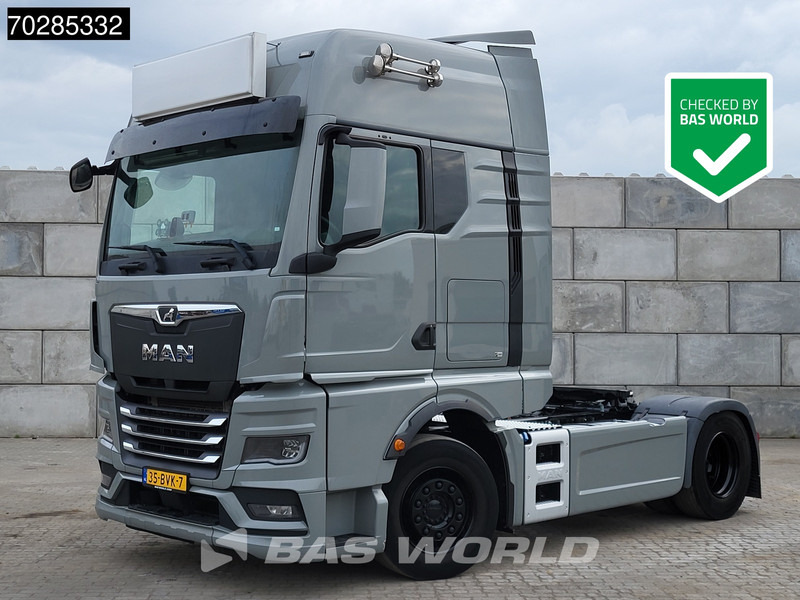 MAN TGX 18.510 4X2 GX Retarder 2x Tanks Standklima ACC Euro 6 - Trekker: afbeelding 1 MAN TGX 18.510 4X2 GX Retarder 2x Tanks Standklima ACC Euro 6 - Trekker: afbeelding 1