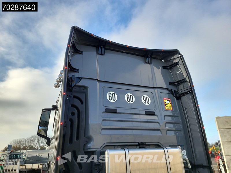 MAN TGX 18.520 4X2 Individual Lion S! New Hydrauliks GX Retarder Full-Air 2x Tanks Navi LED ACC Euro 6 - Trekker: afbeelding 5 MAN TGX 18.520 4X2 Individual Lion S! New Hydrauliks GX Retarder Full-Air 2x Tanks Navi LED ACC Euro 6 - Trekker: afbeelding 5