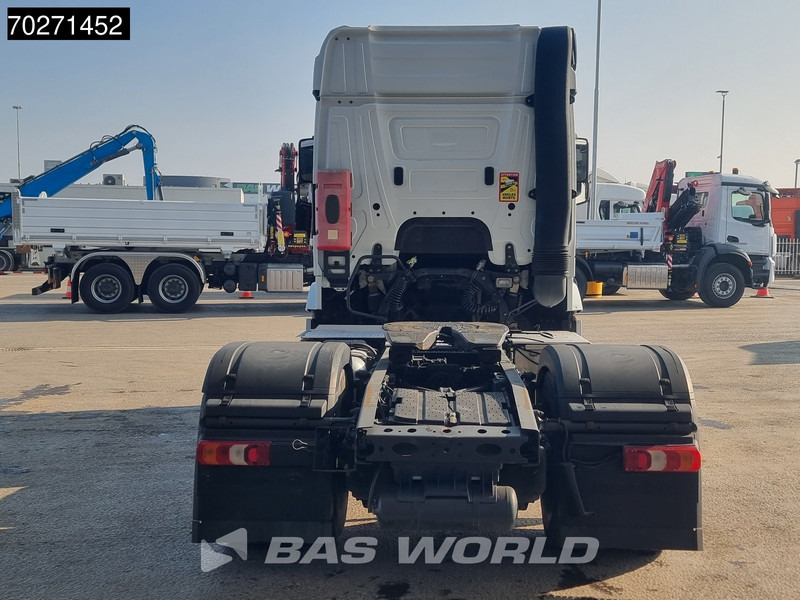 Mercedes-Benz Actros 1843 Actros 4X2 StreamSpace Retarder ADR Standklima PTO - Trekker: afbeelding 3 Mercedes-Benz Actros 1843 Actros 4X2 StreamSpace Retarder ADR Standklima PTO - Trekker: afbeelding 3