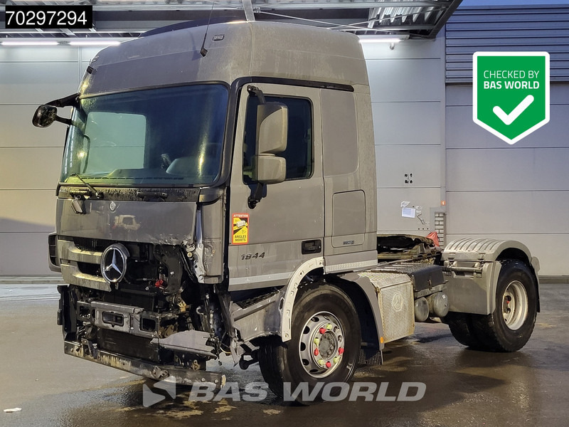 Mercedes-Benz Actros 1844 4X2 ENIGNE RUNNING! MP3 Retarder Euro 5 - Trekker: afbeelding 1 Mercedes-Benz Actros 1844 4X2 ENIGNE RUNNING! MP3 Retarder Euro 5 - Trekker: afbeelding 1