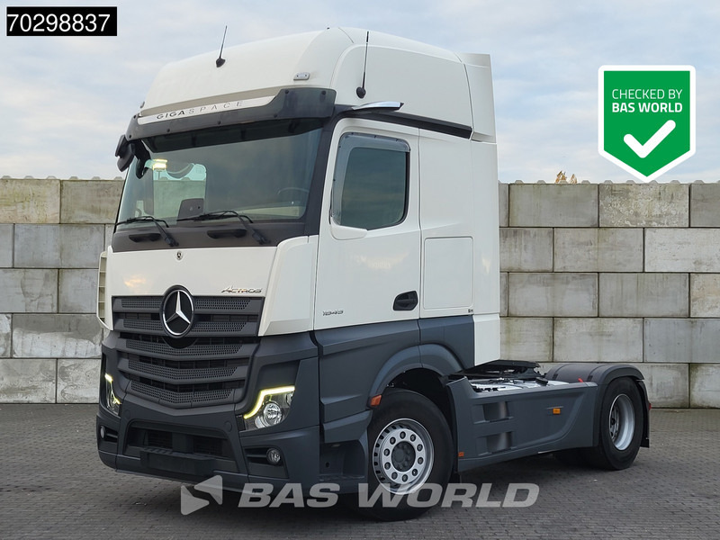Mercedes-Benz Actros 1845 4X2 GigaSpace Retarder MirrorCam Navi Euro 6 - Trekker: afbeelding 1 Mercedes-Benz Actros 1845 4X2 GigaSpace Retarder MirrorCam Navi Euro 6 - Trekker: afbeelding 1