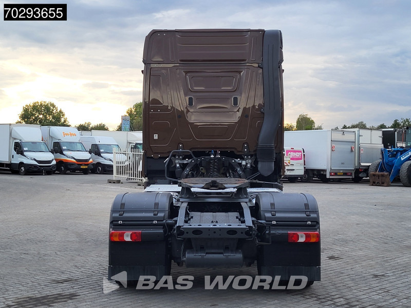 Trekker Mercedes-Benz Actros 1848 4X2 BigSpace Retarder 2x Tanks ACC Standklima MirrorCam Euro 6: afbeelding 10