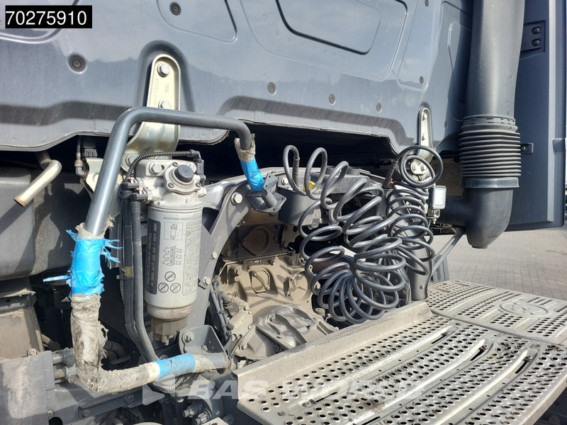 Mercedes-Benz Actros 1851 4X2 BigSpace 2x Tanks - Trekker: afbeelding 5 Mercedes-Benz Actros 1851 4X2 BigSpace 2x Tanks - Trekker: afbeelding 5