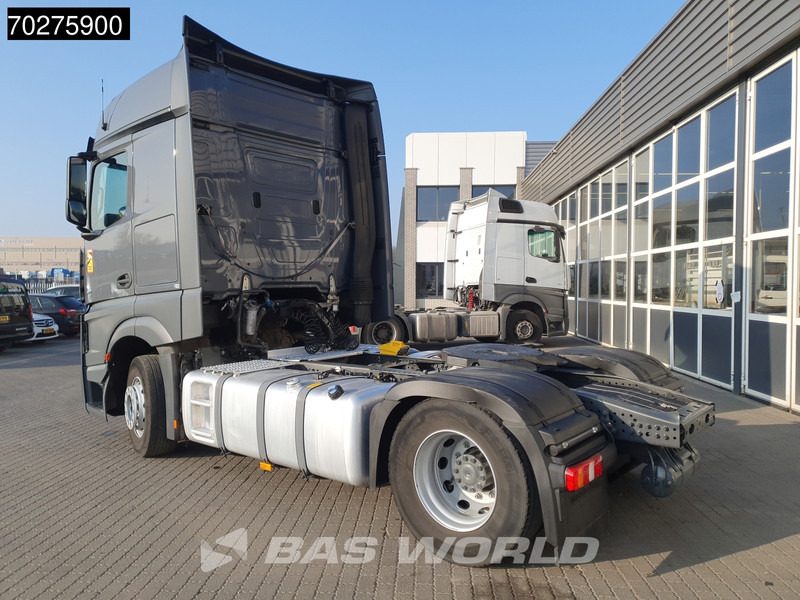 Mercedes-Benz Actros 1851 4X2 BigSpace 2x Tanks - Trekker: afbeelding 2 Mercedes-Benz Actros 1851 4X2 BigSpace 2x Tanks - Trekker: afbeelding 2